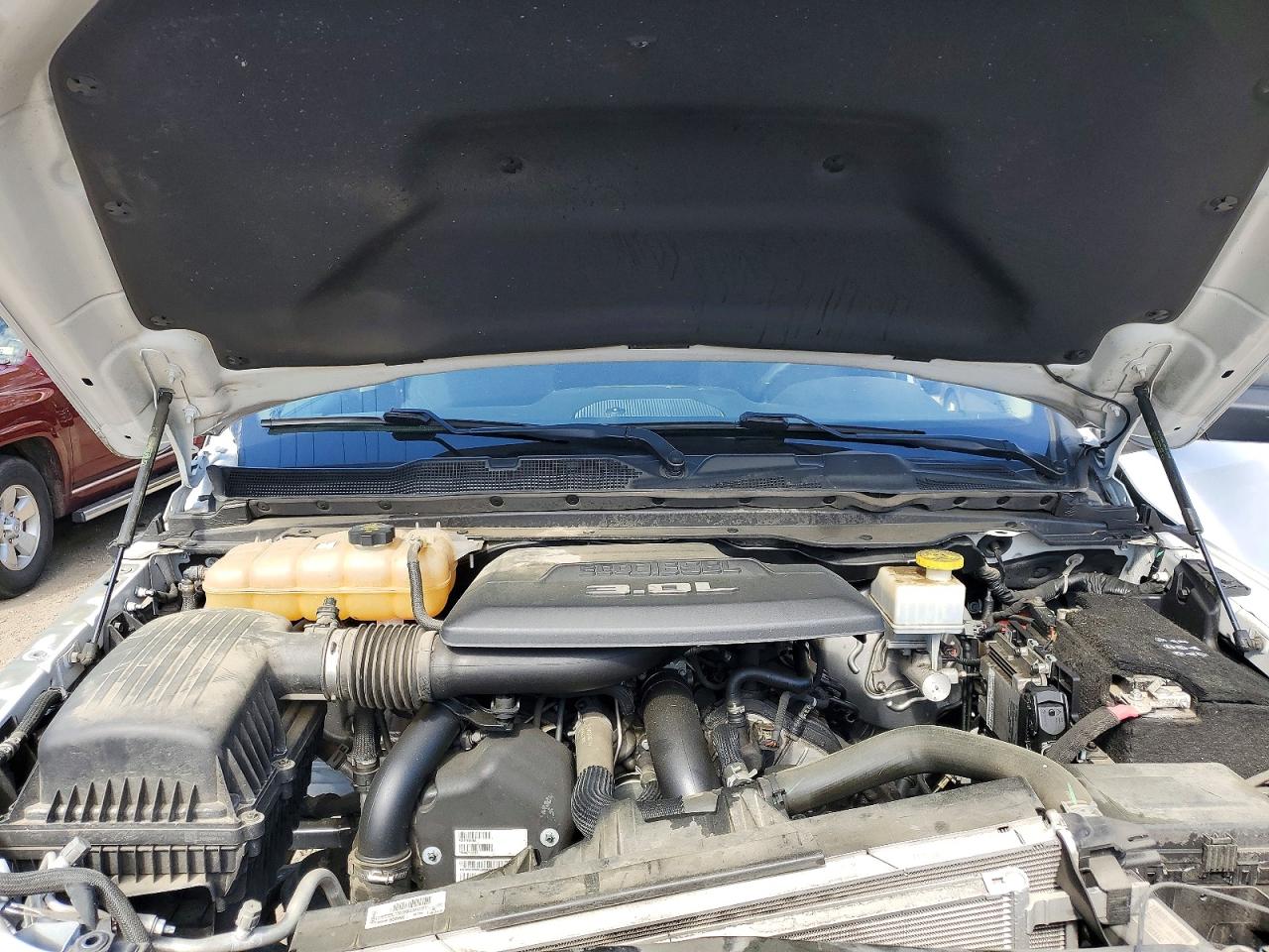 2021 RAM 1500 TRADESMAN photo 21