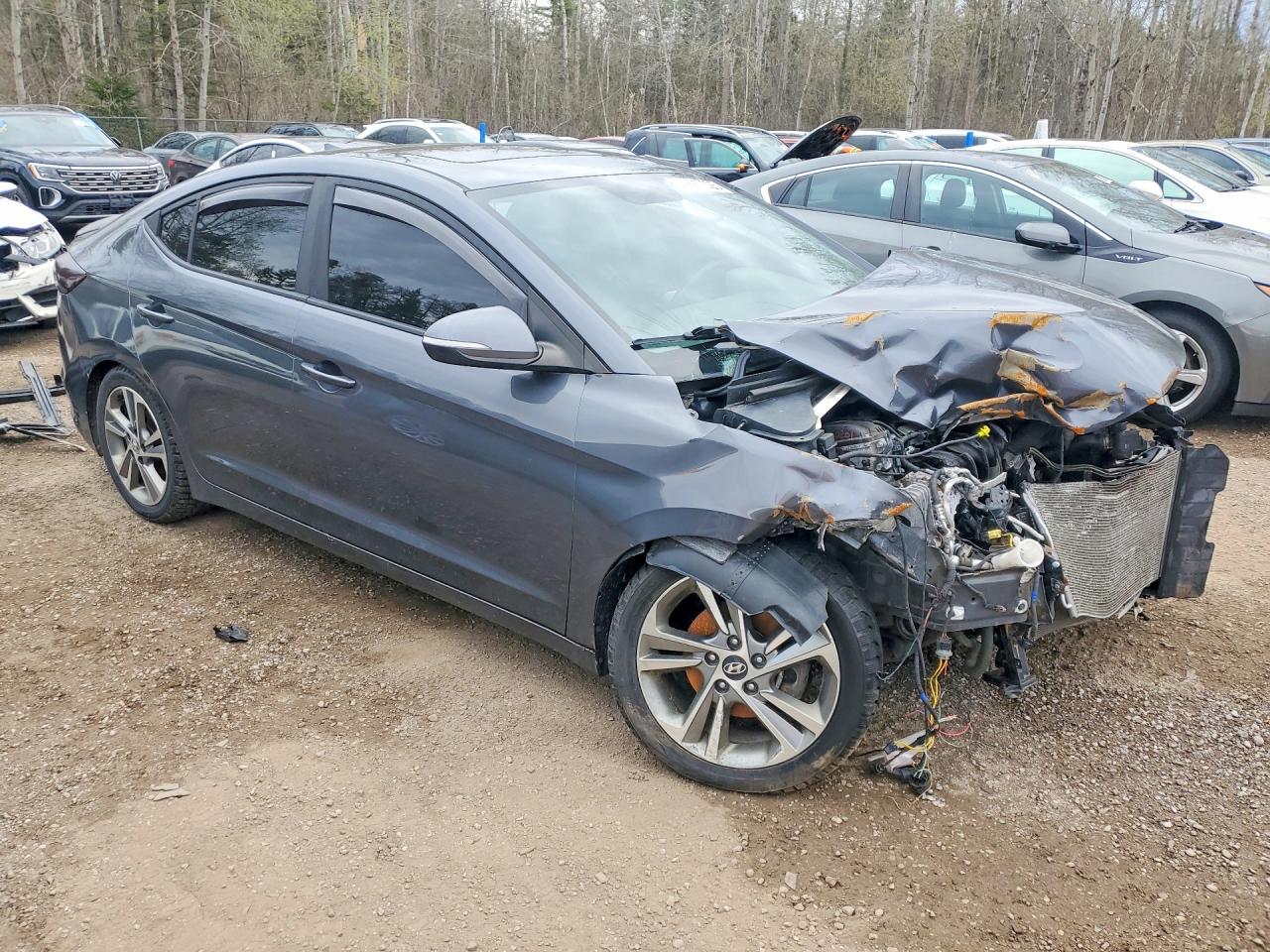 2017 HYUNDAI ELANTRA SE photo 4