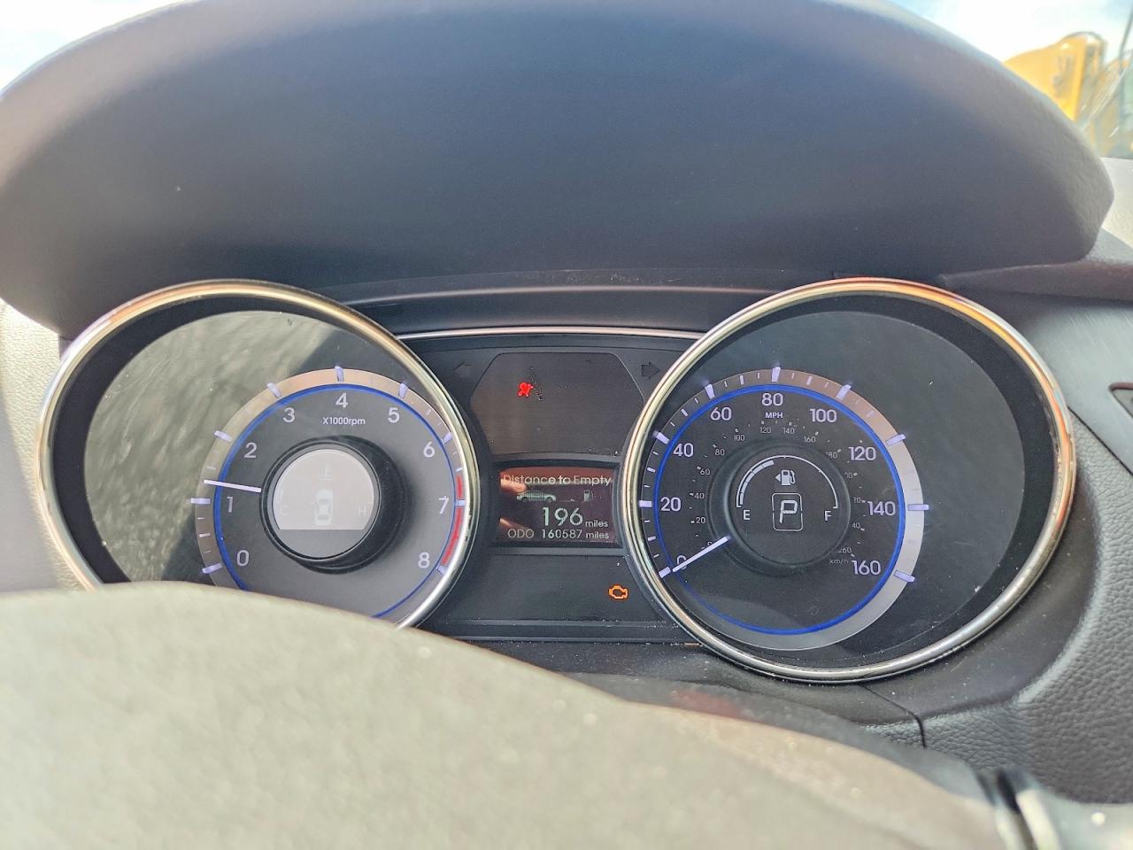 2012 HYUNDAI SONATA GLS photo 9
