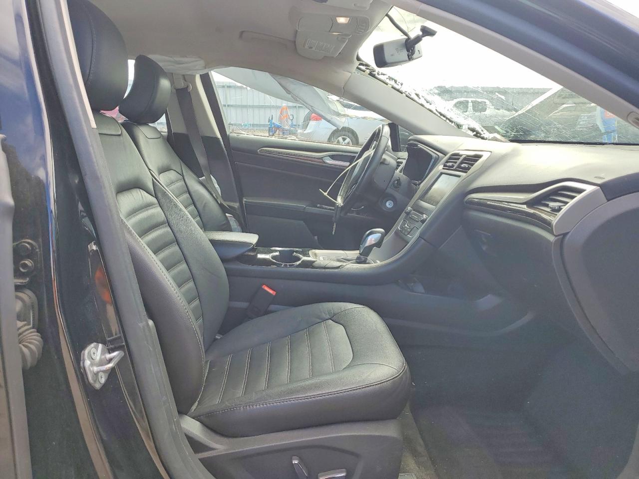 2016 FORD FUSION SE PHEV photo 13