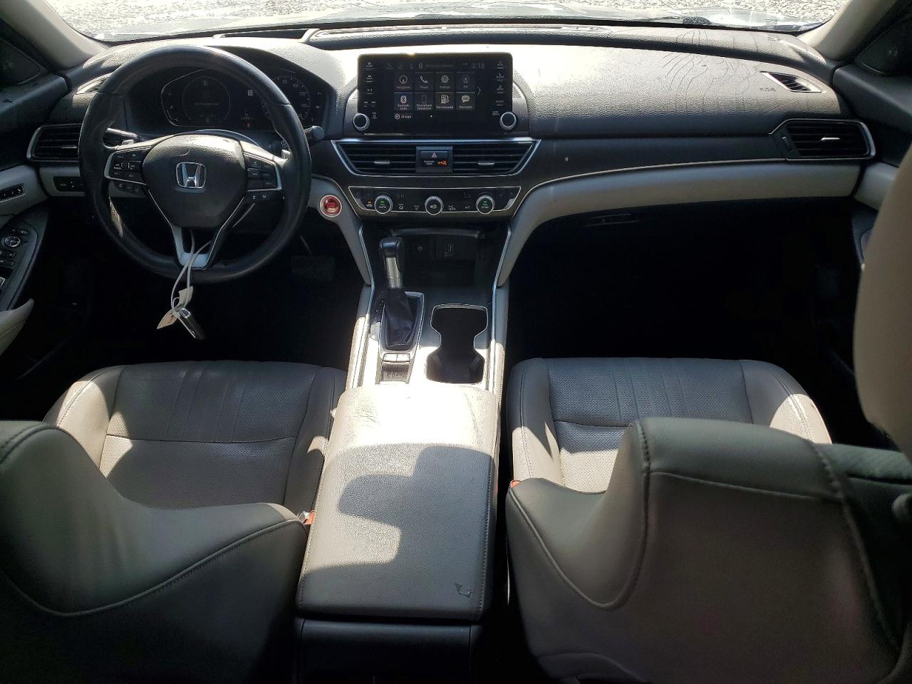 2018 HONDA ACCORD TOURING photo 15