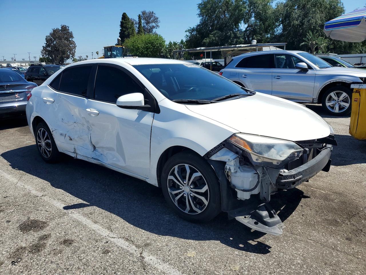2016 TOYOTA COROLLA LE photo 4