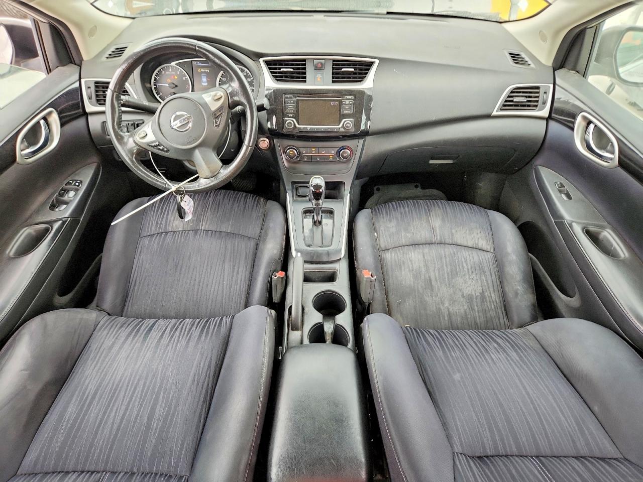 2016 NISSAN SENTRA SV photo 22