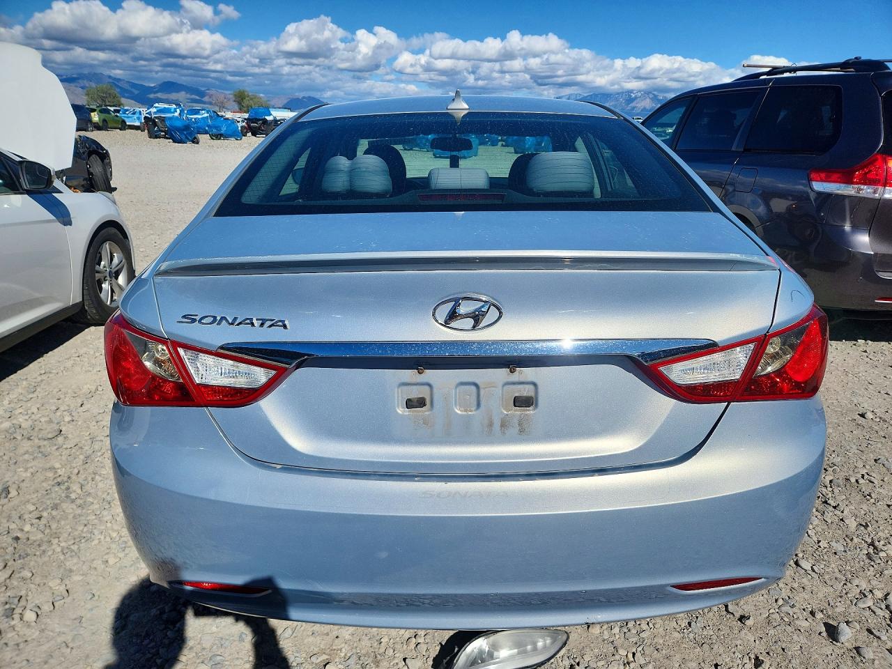 2013 HYUNDAI SONATA GLS photo 11
