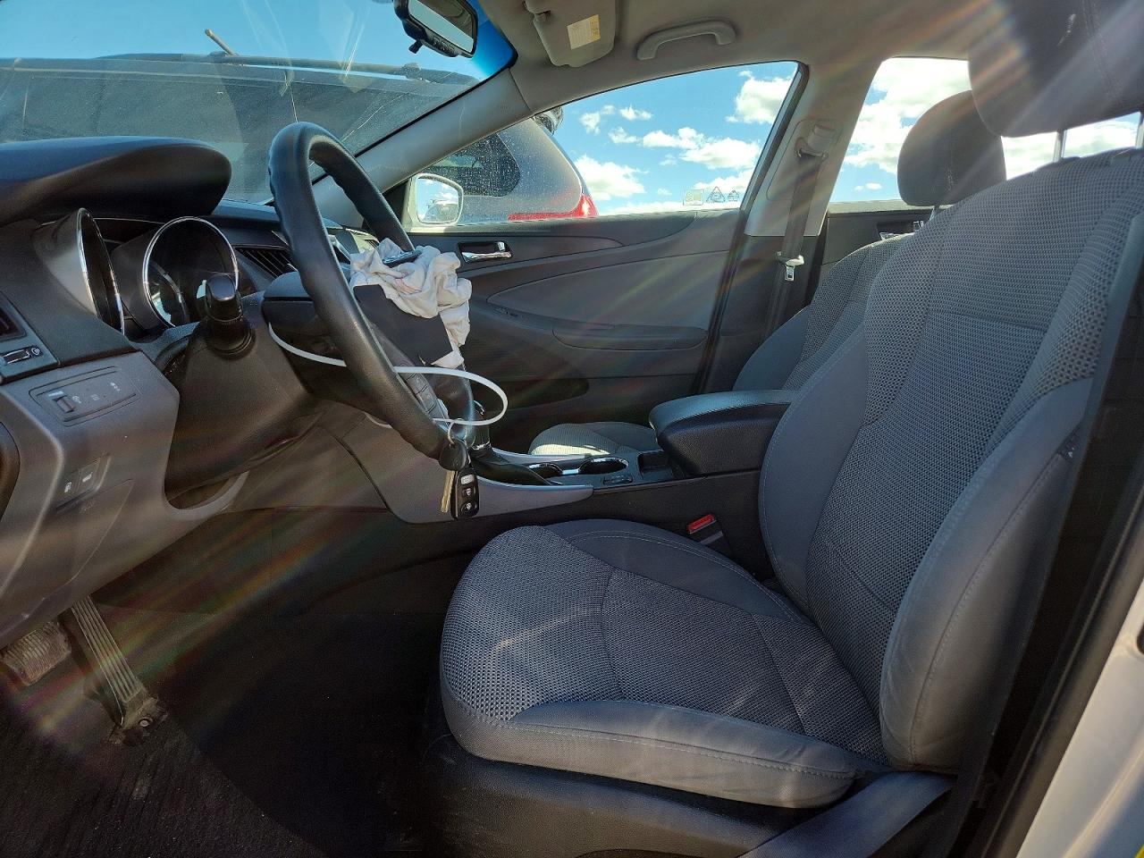 2013 HYUNDAI SONATA GLS photo 13