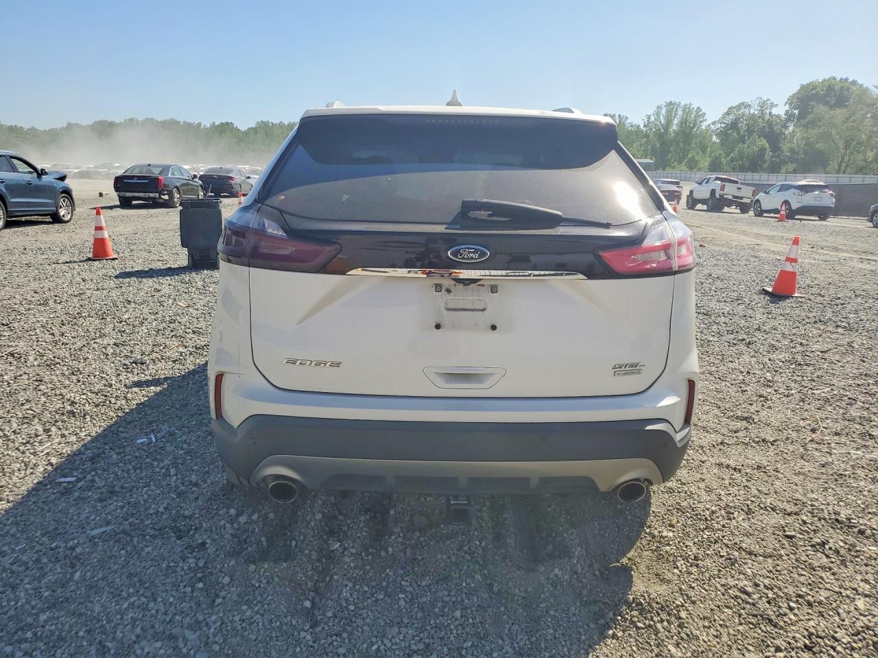 2019 FORD EDGE SEL photo 11