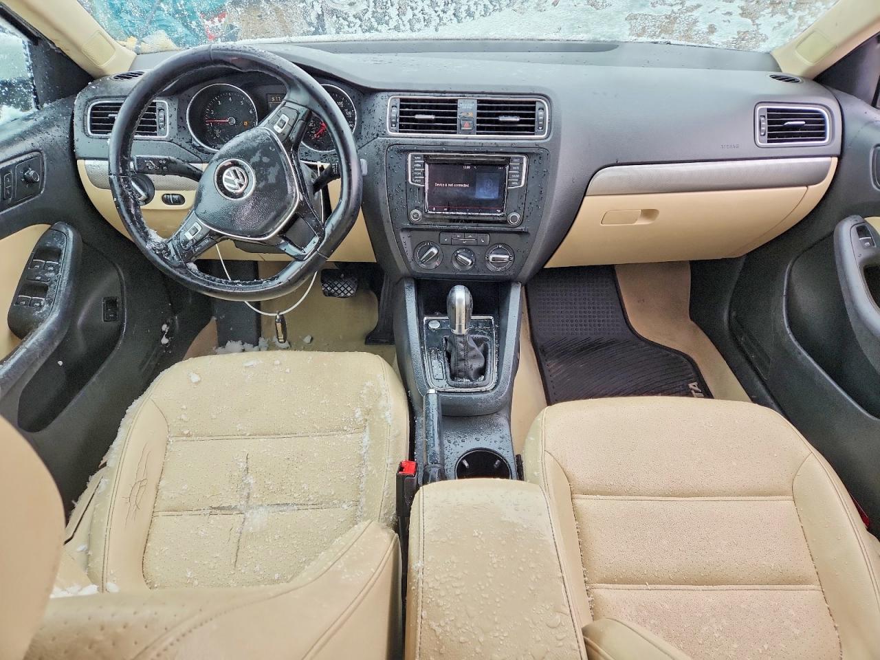 2016 VOLKSWAGEN JETTA SE photo 15