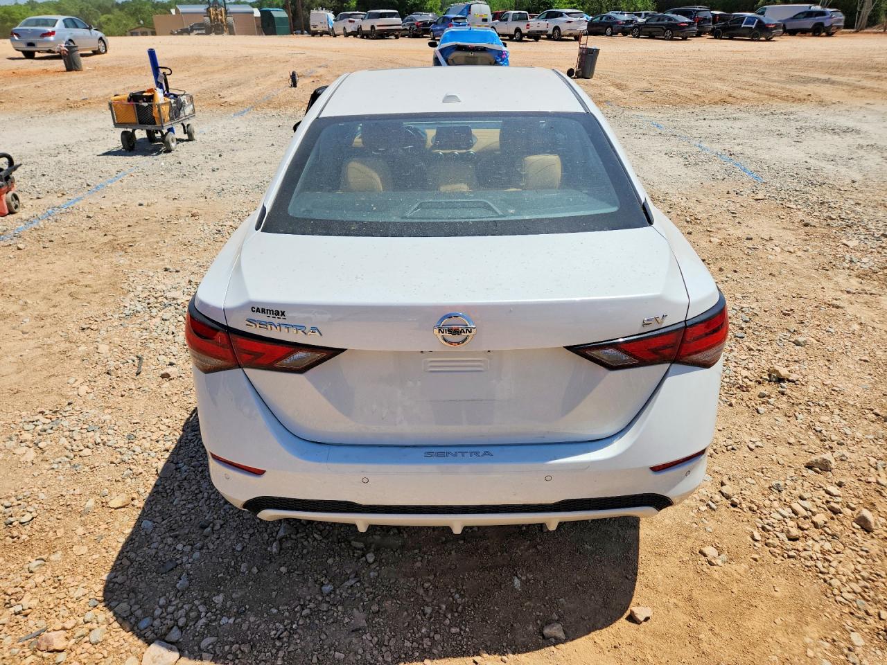 2022 NISSAN SENTRA SV photo 11