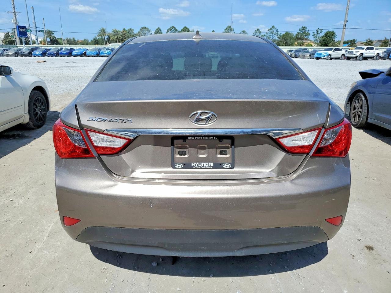 2014 HYUNDAI SONATA GLS photo 11