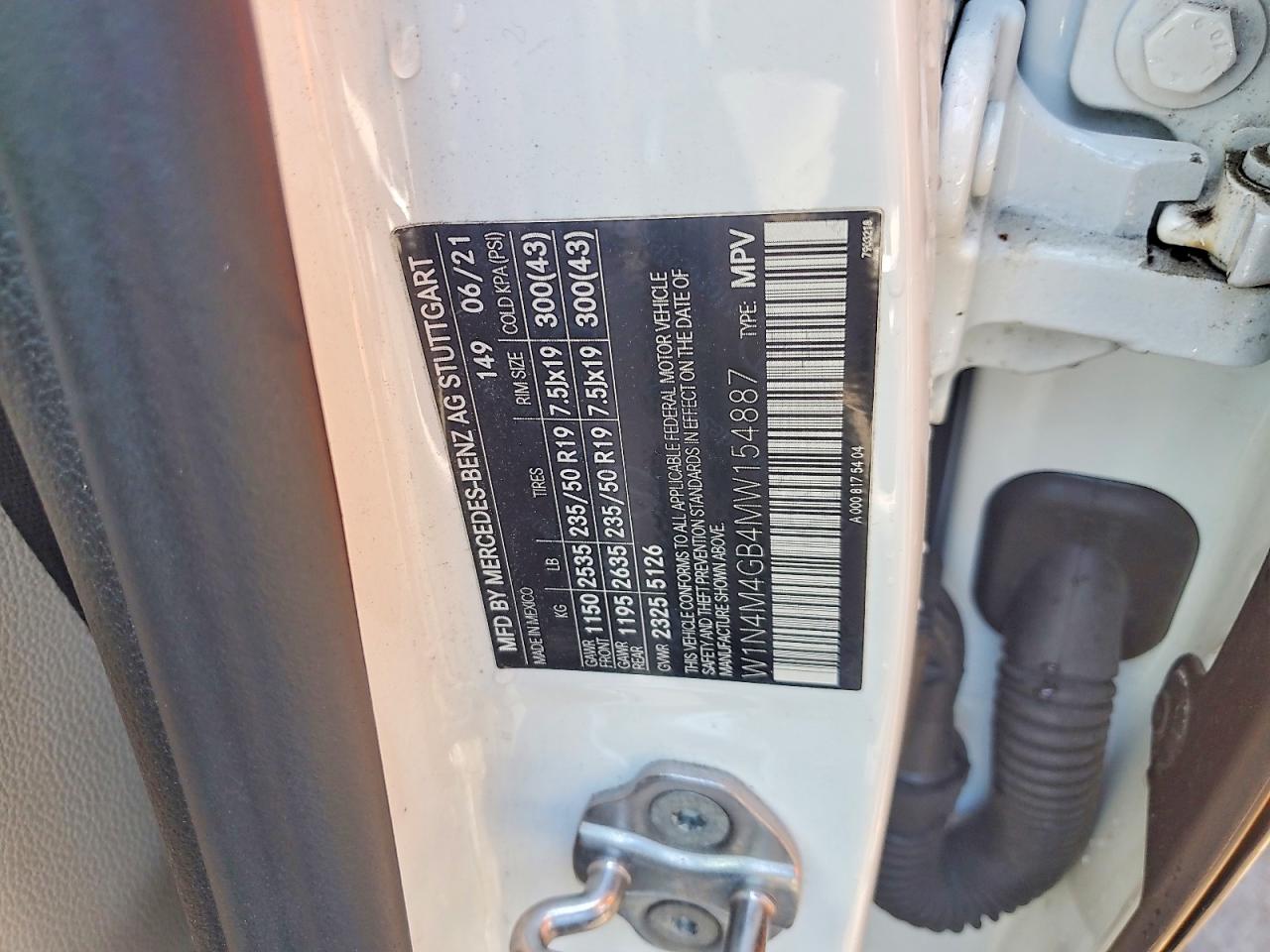 2021 MERCEDES-BENZ GLB 250 photo 25