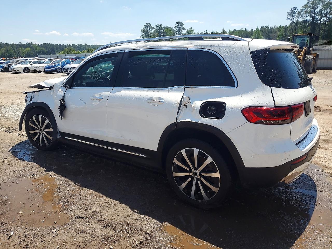 2021 MERCEDES-BENZ GLB 250 photo 3