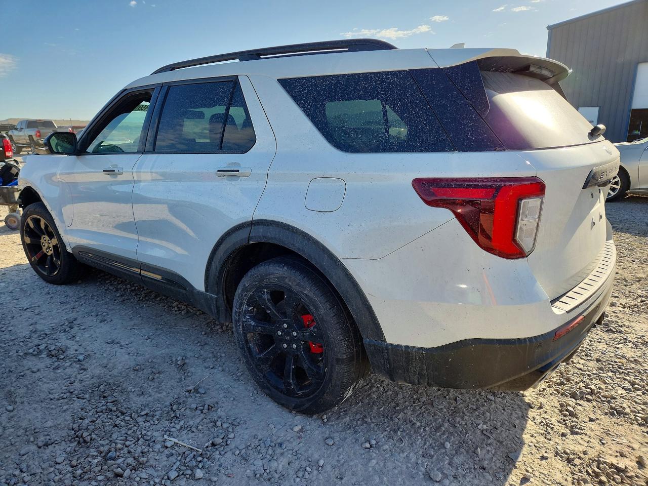 2023 FORD EXPLORER ST photo 2