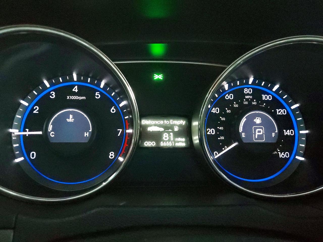 2012 HYUNDAI SONATA GLS photo 17