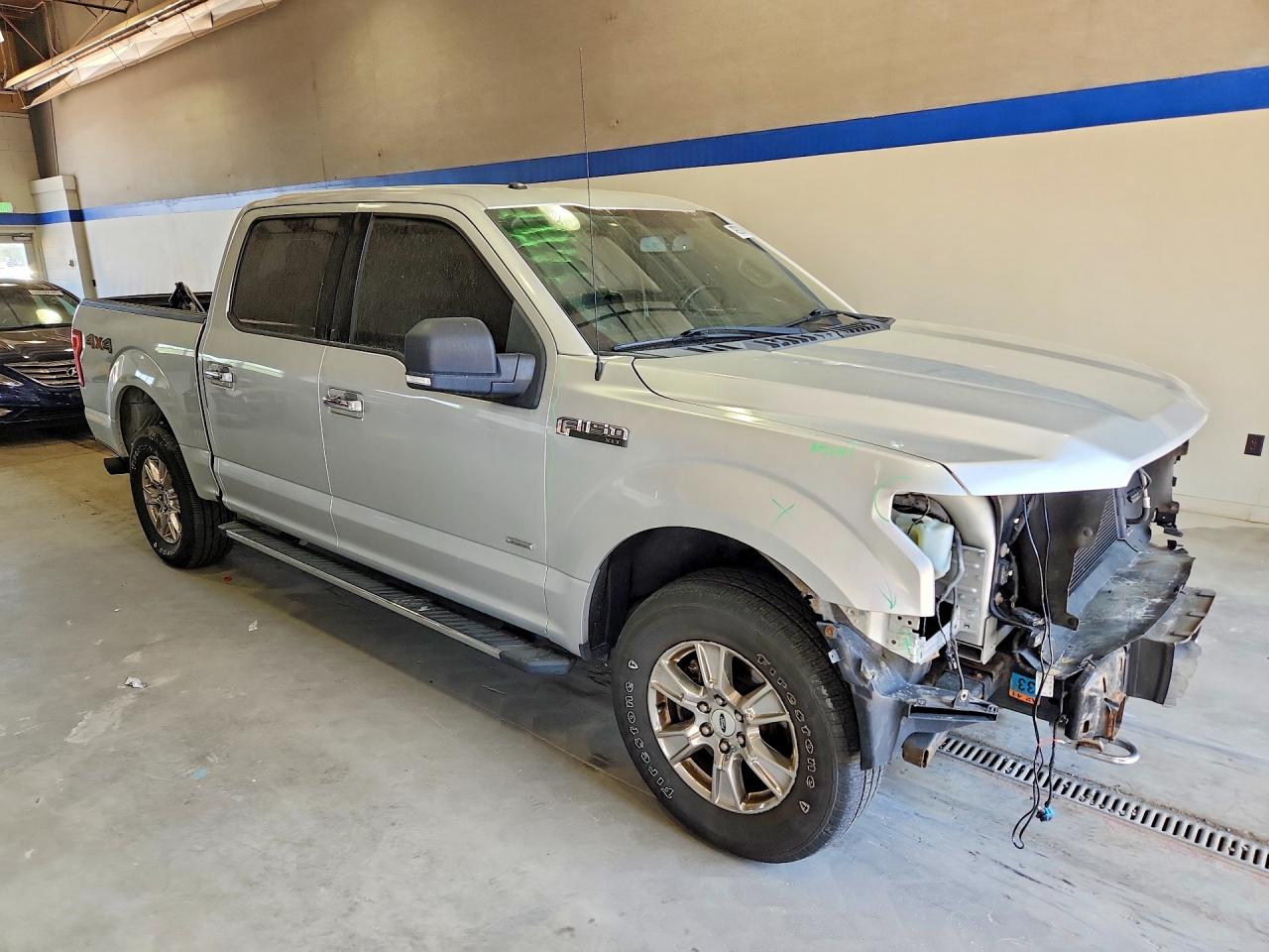 2015 FORD F150 SUPERCREW photo 4