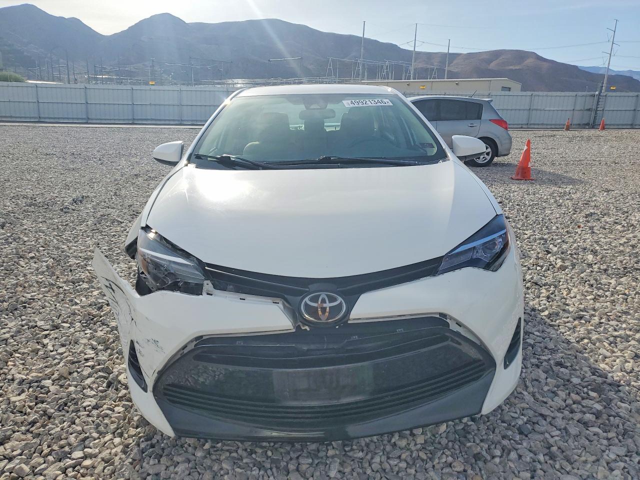 2017 TOYOTA COROLLA LE photo 5