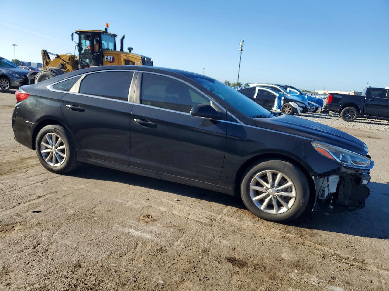 2018 HYUNDAI SONATA SE photo 10