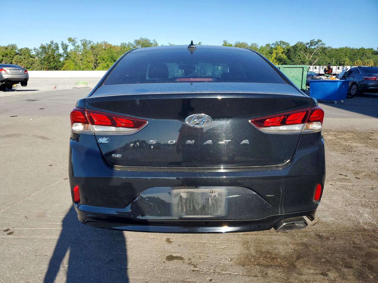 2018 HYUNDAI SONATA SE photo 16