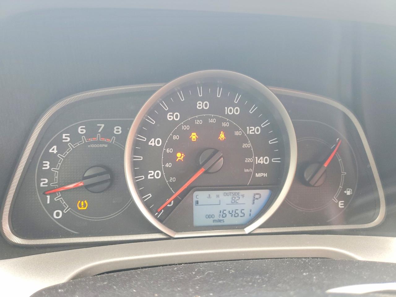 2014 TOYOTA RAV4 XLE photo 17