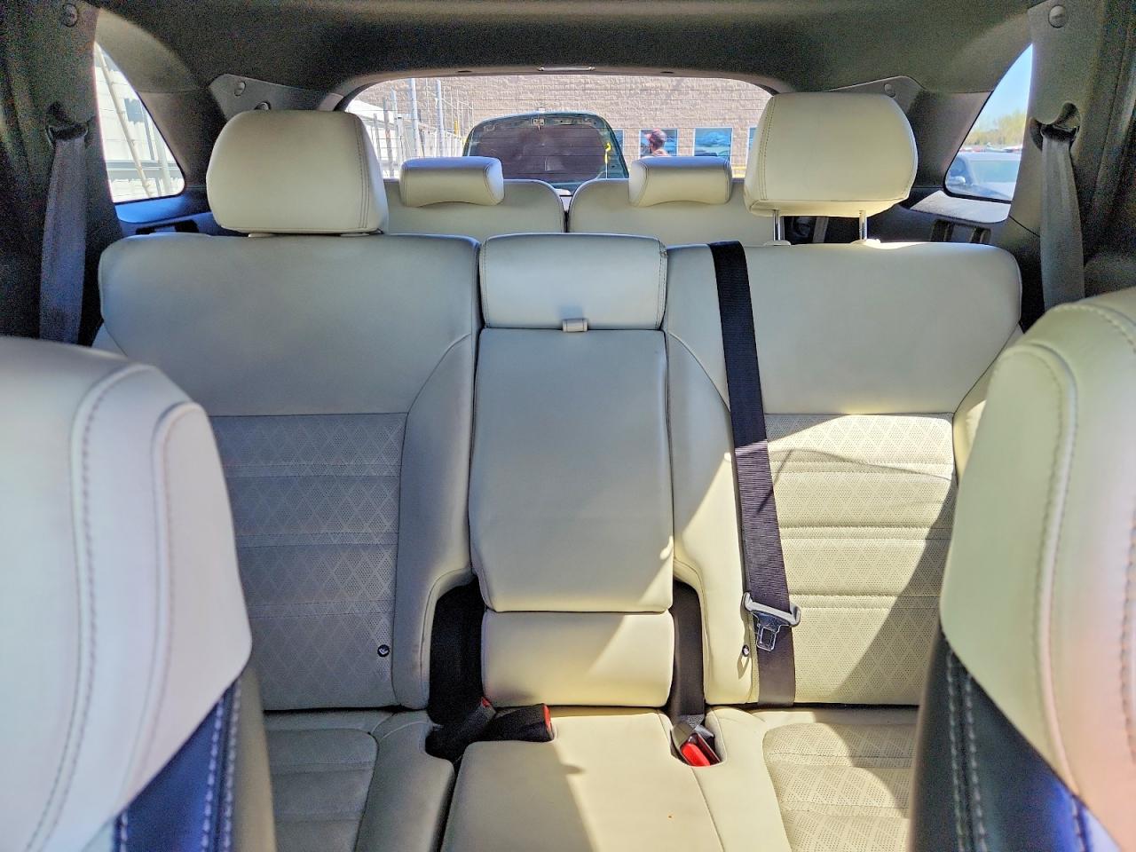 2017 KIA SORENTO SX LIMITED V6 photo 28