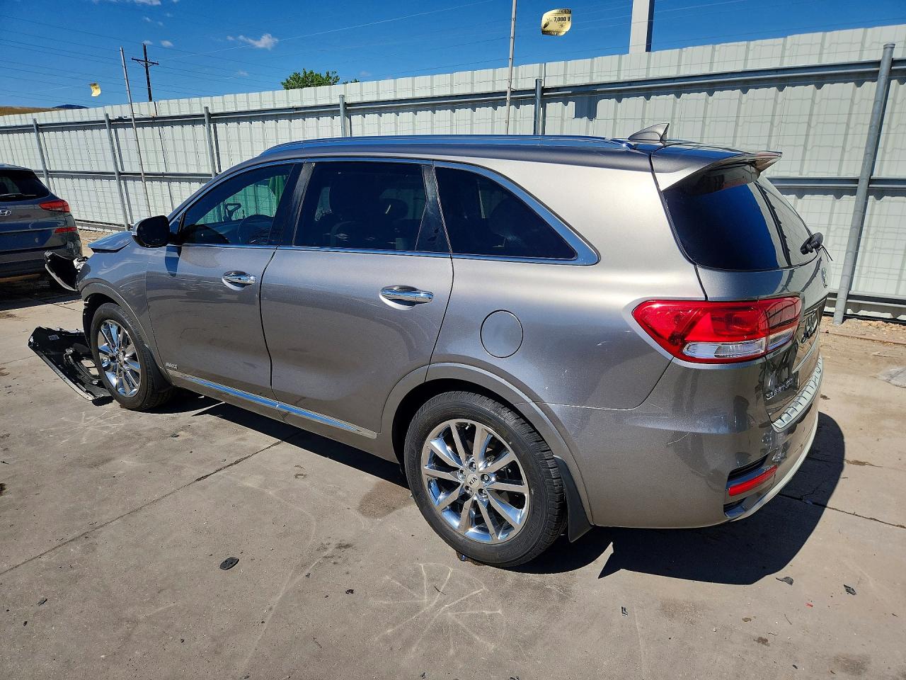 2017 KIA SORENTO SX LIMITED V6 photo 4