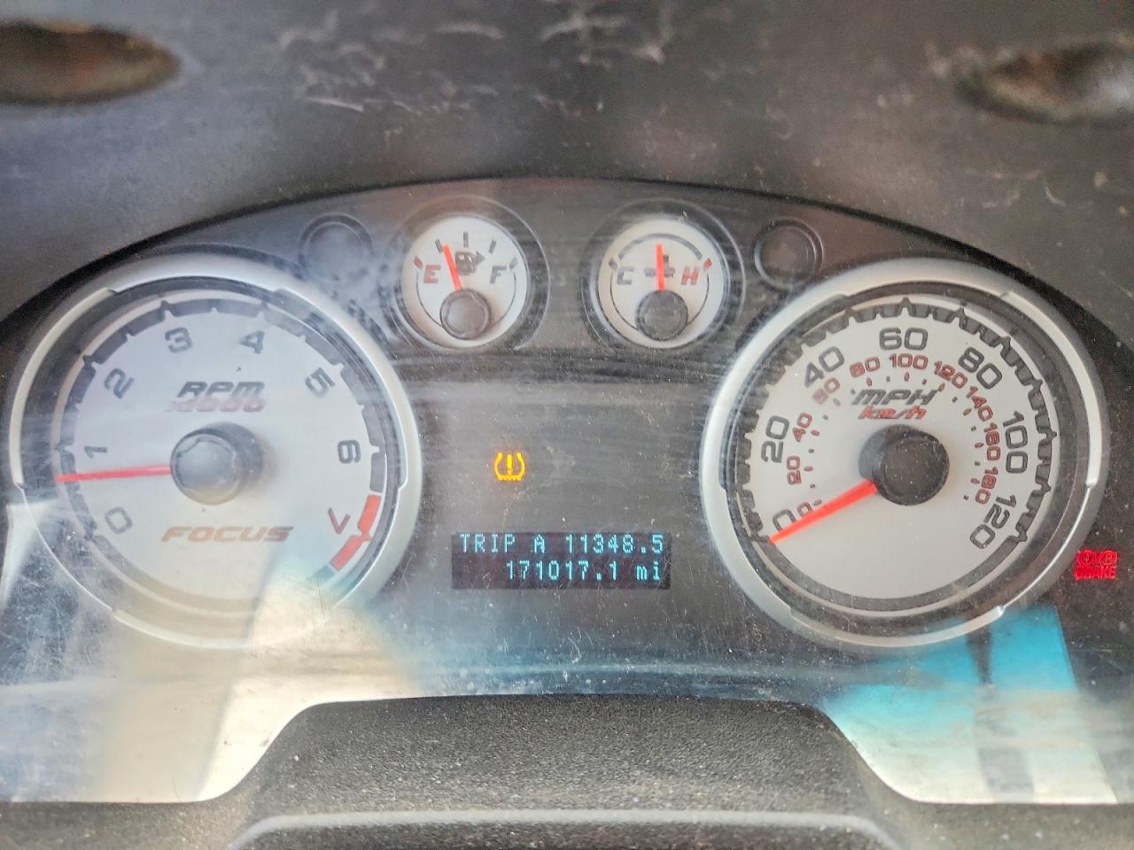 2009 FORD FOCUS SE photo 25
