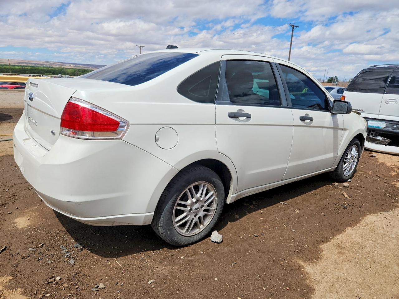 2009 FORD FOCUS SE photo 7