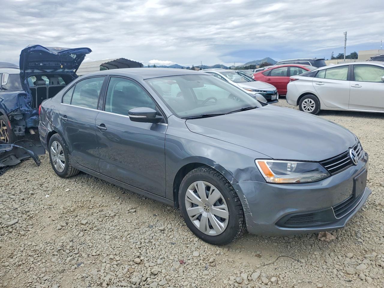 2013 VOLKSWAGEN JETTA SE photo 7