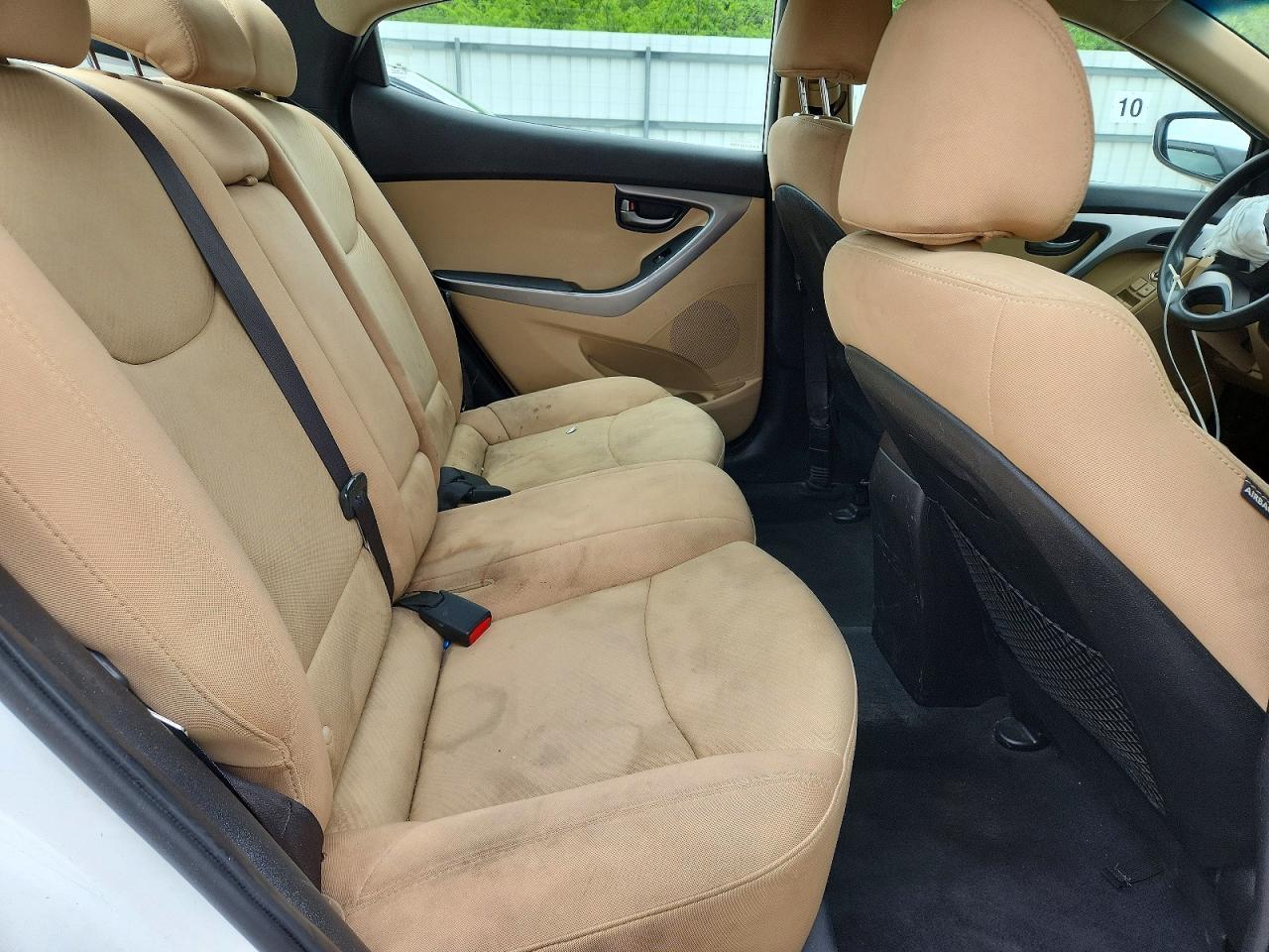 2013 HYUNDAI ELANTRA GLS photo 19