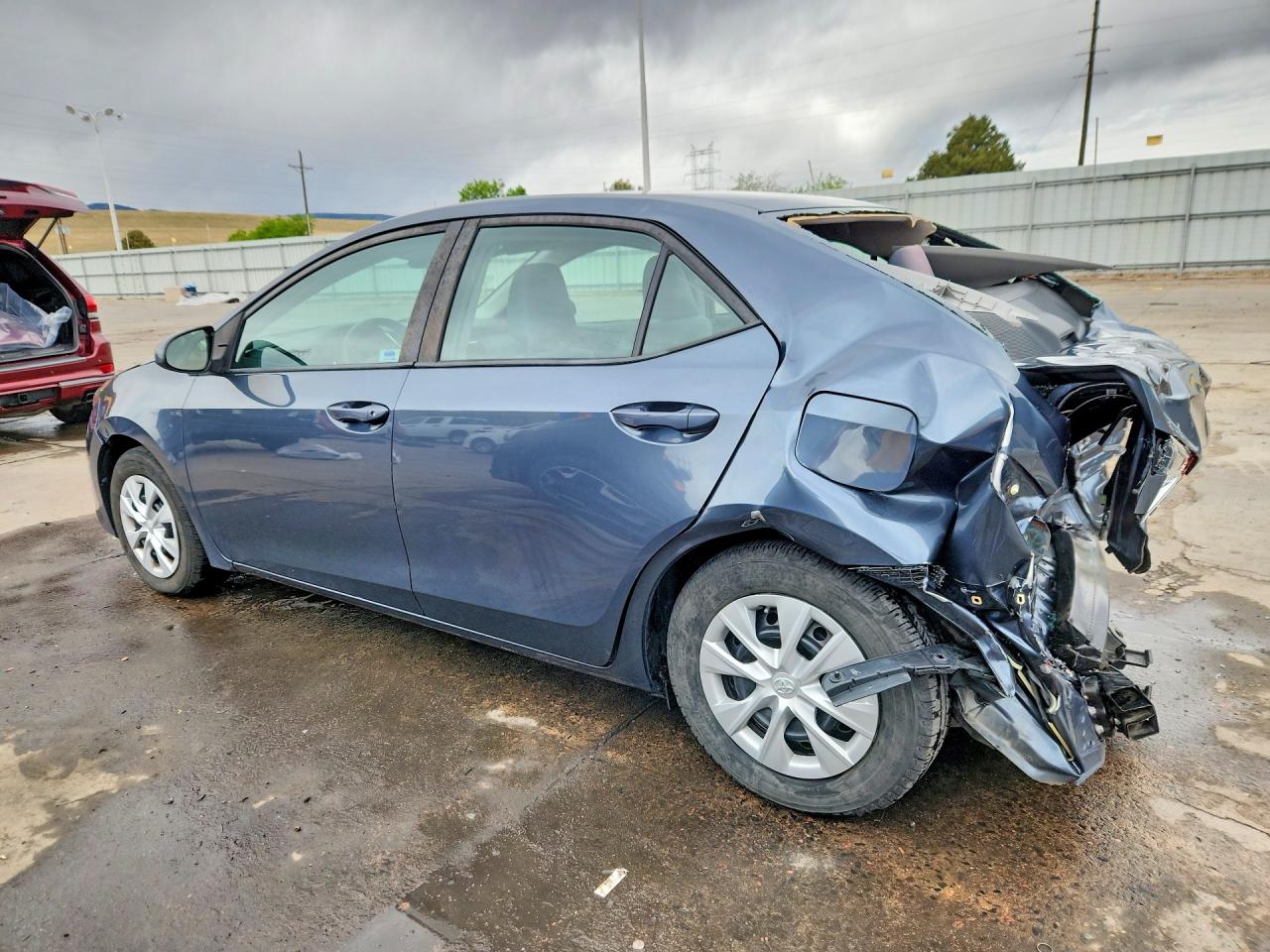2018 TOYOTA COROLLA L photo 3