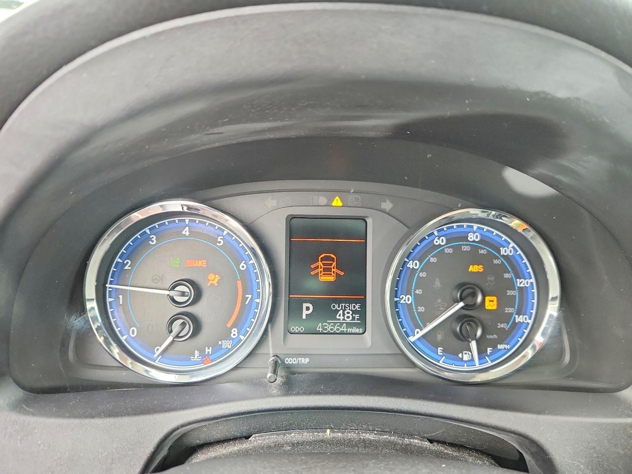 2018 TOYOTA COROLLA L photo 17