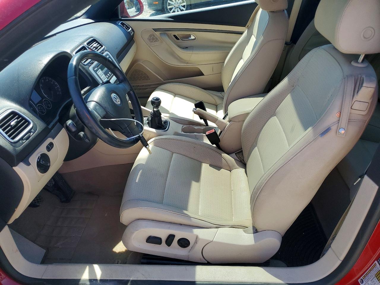 2007 VOLKSWAGEN EOS BASE photo 13