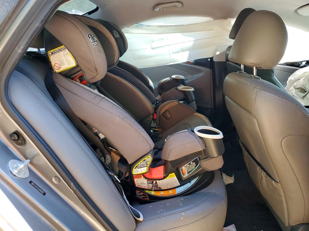 2014 HYUNDAI SONATA SE photo 19
