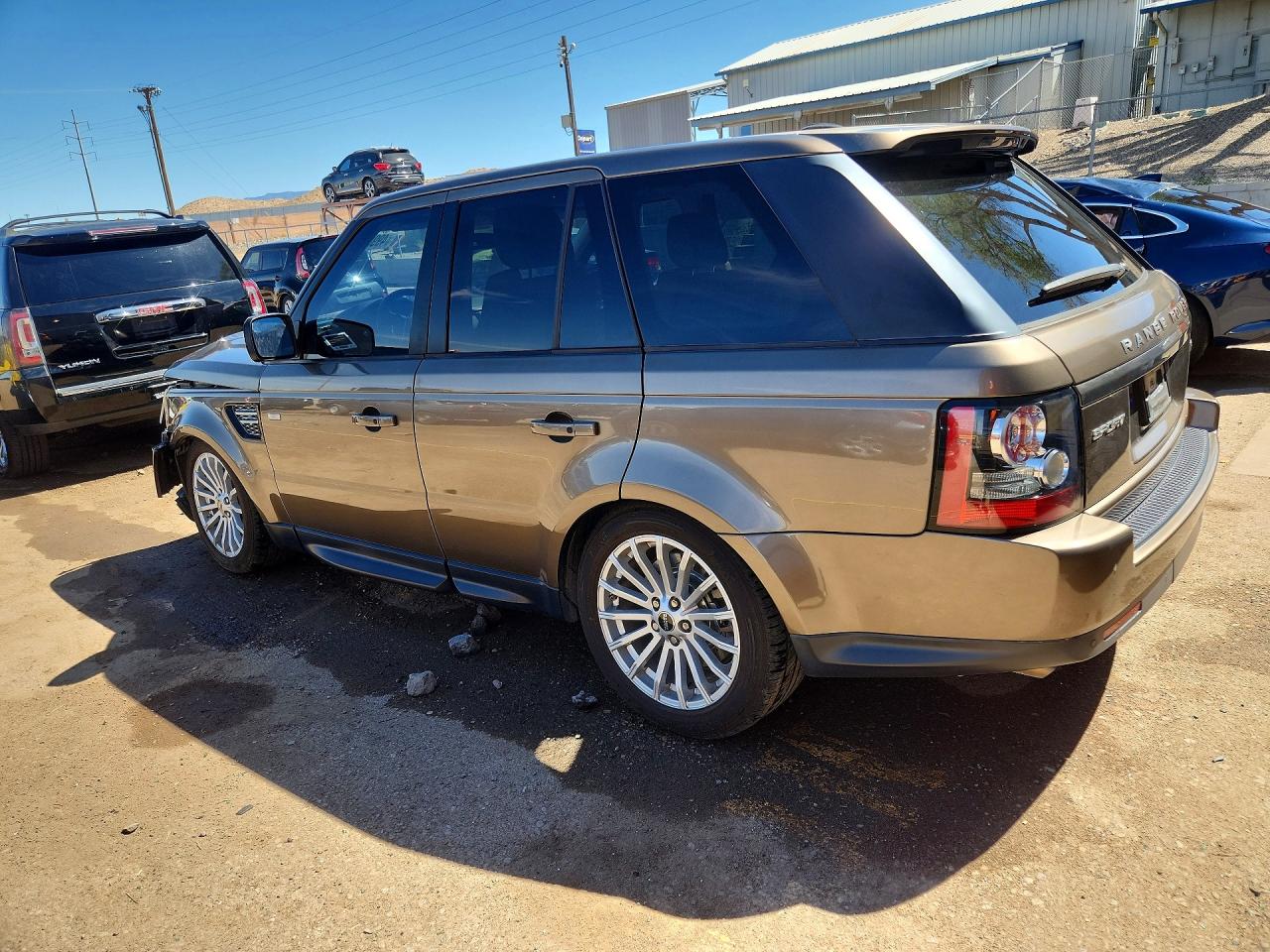2012 LAND ROVER RANGE ROVER SPORT HSE photo 3