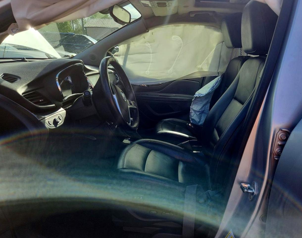 2019 BUICK ENCORE ESSENCE photo 13