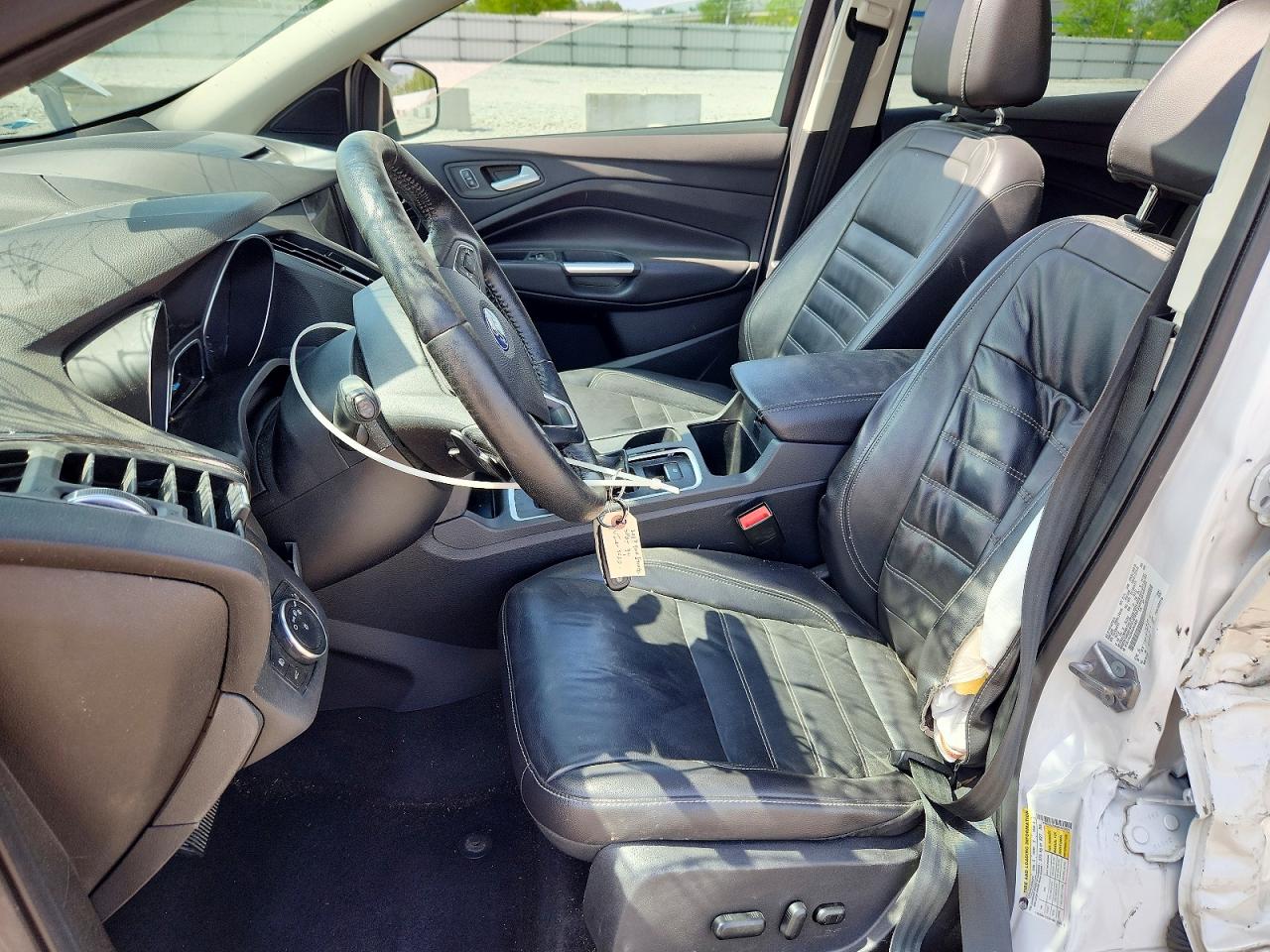 2017 FORD ESCAPE TITANIUM photo 13