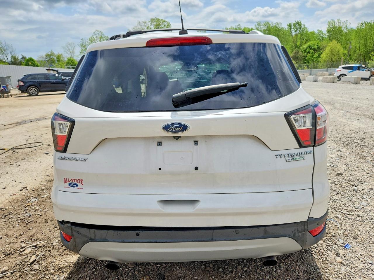 2017 FORD ESCAPE TITANIUM photo 11