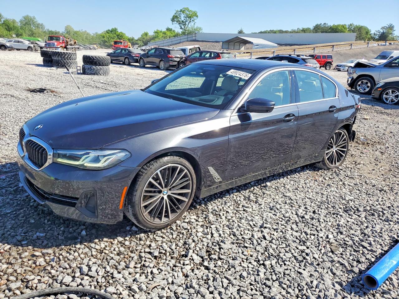 2021 BMW 530