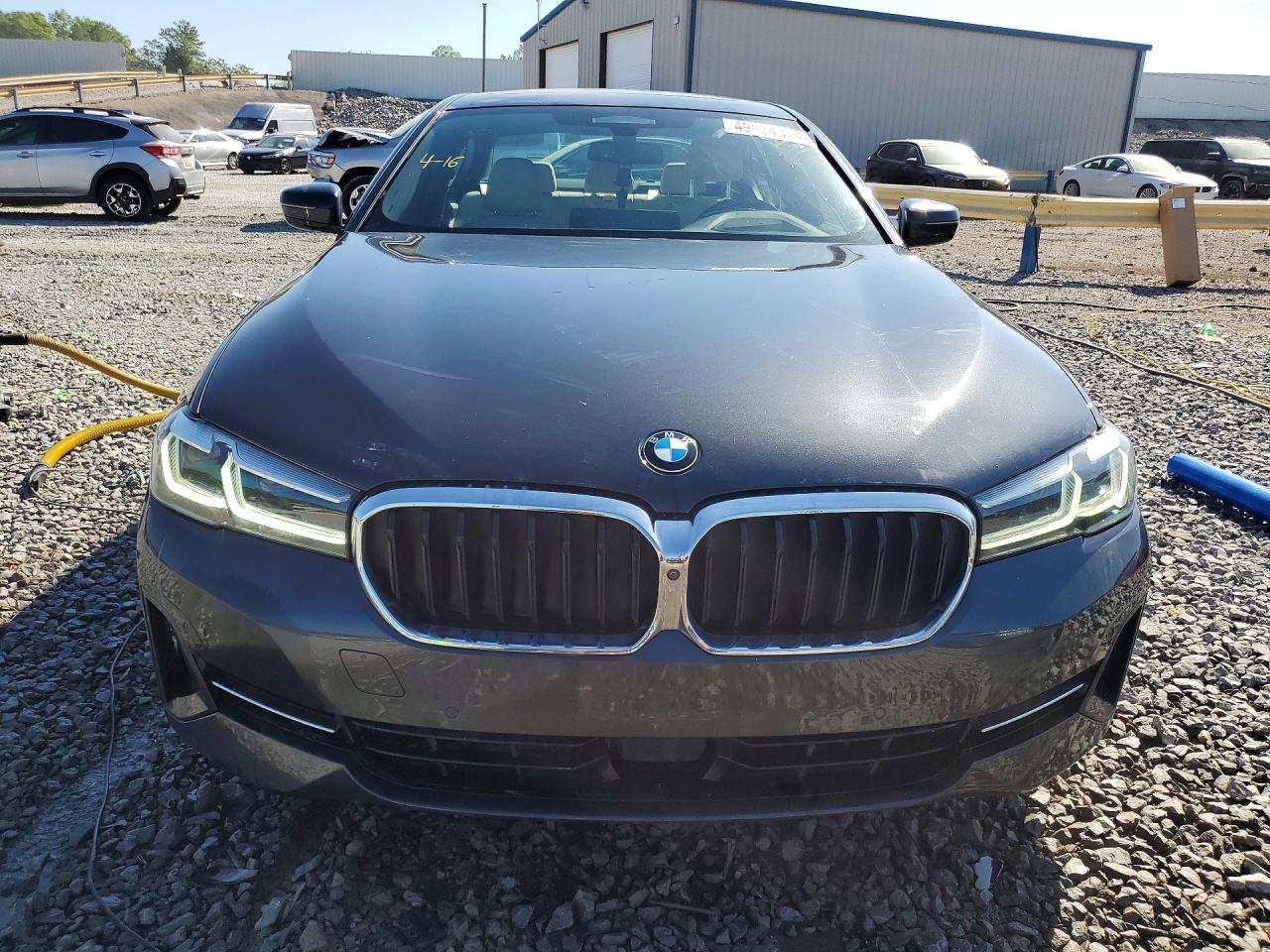 2021 BMW 530 XI photo 9