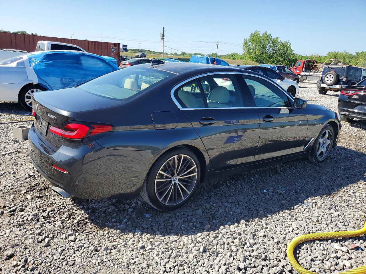 2021 BMW 530 XI photo 5