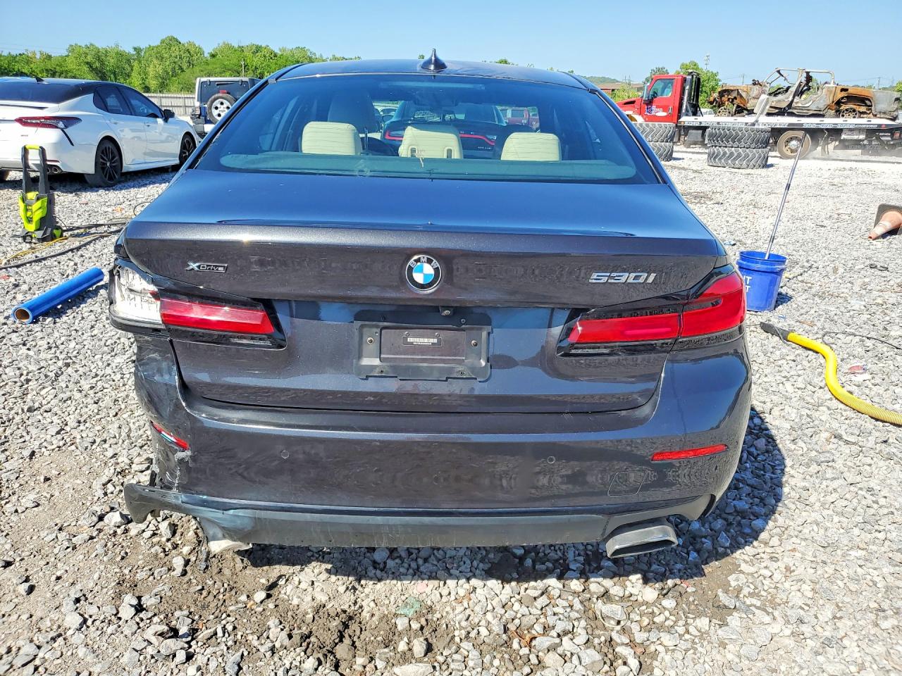 2021 BMW 530 XI photo 11