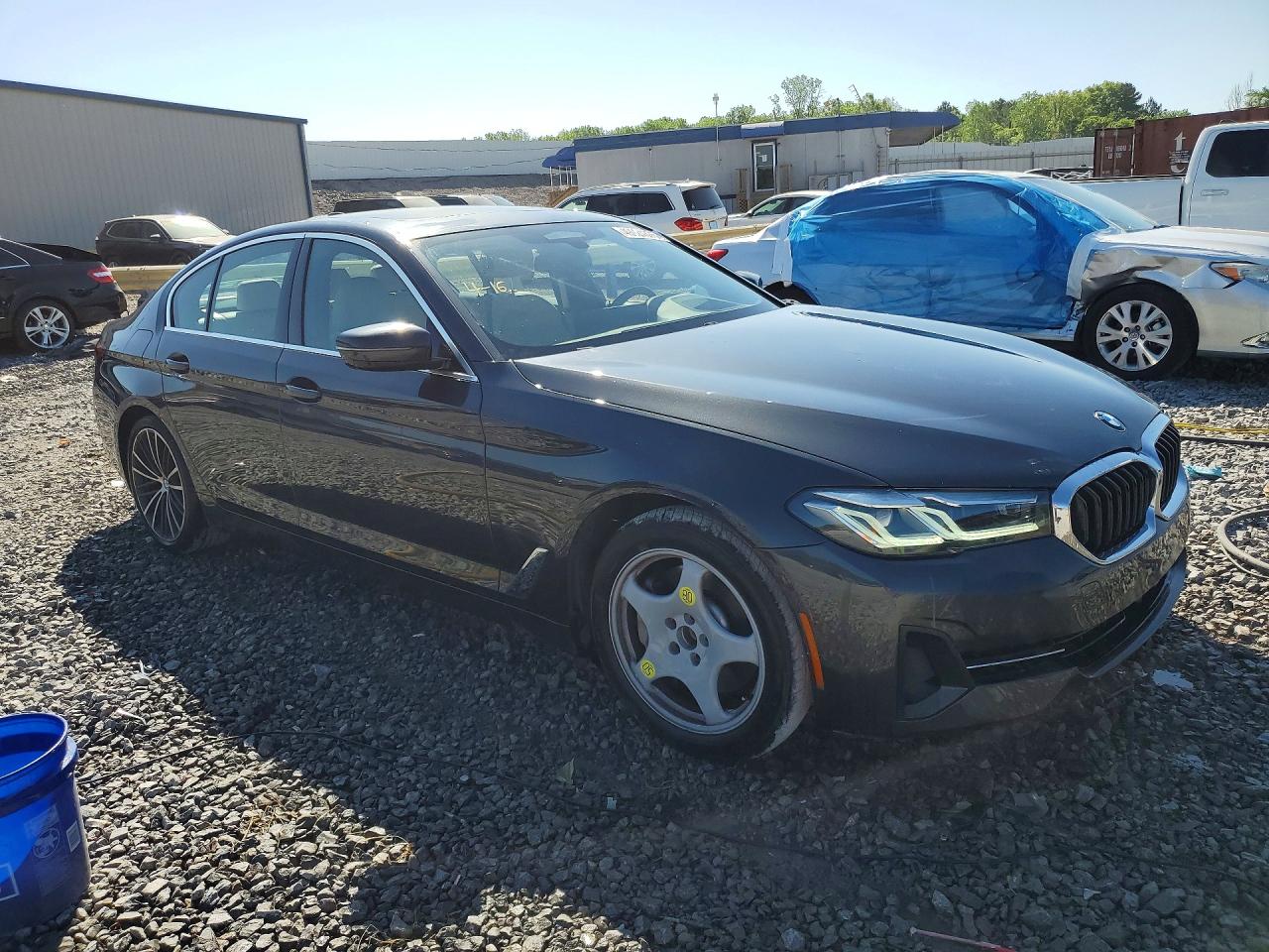 2021 BMW 530 XI photo 7