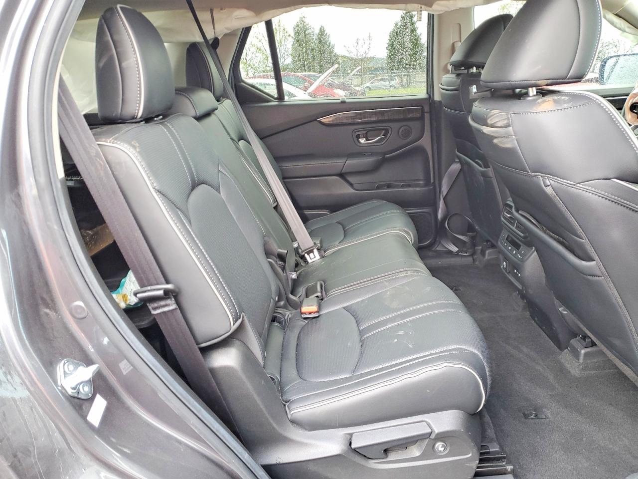 2025 HONDA PILOT photo 21