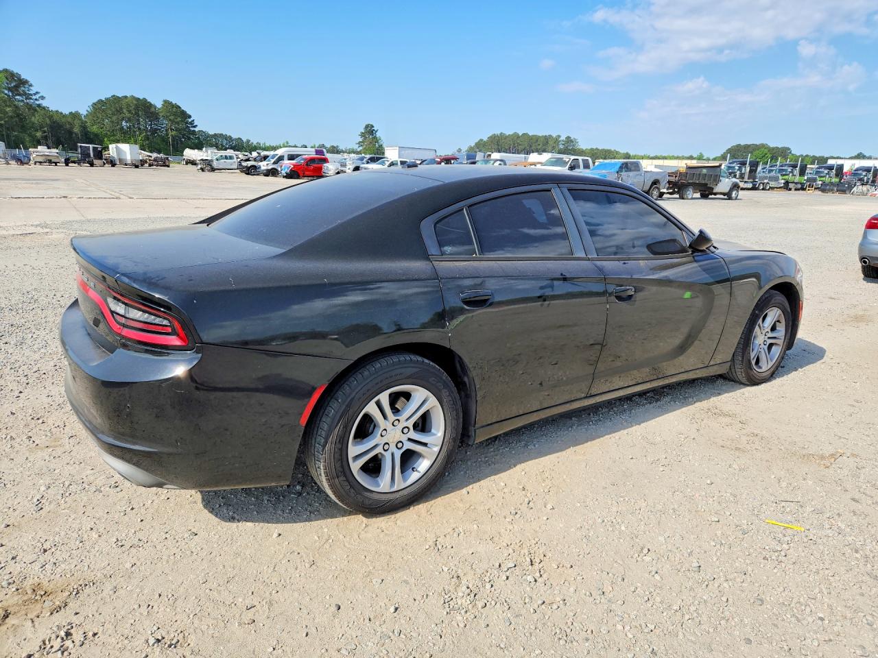 2015 DODGE CHARGER photo 3