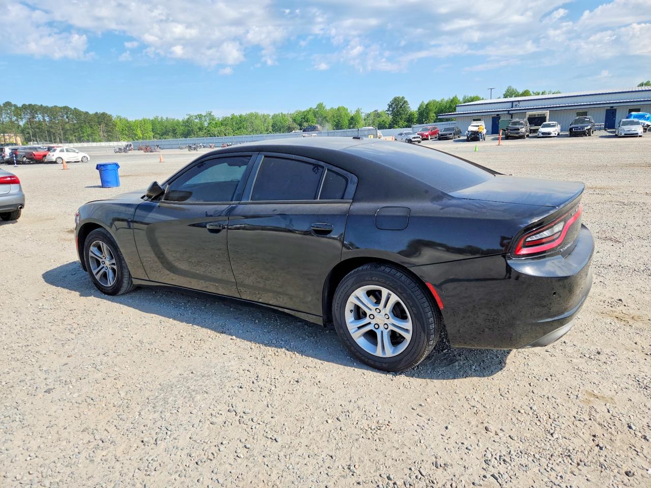 2015 DODGE CHARGER photo 2