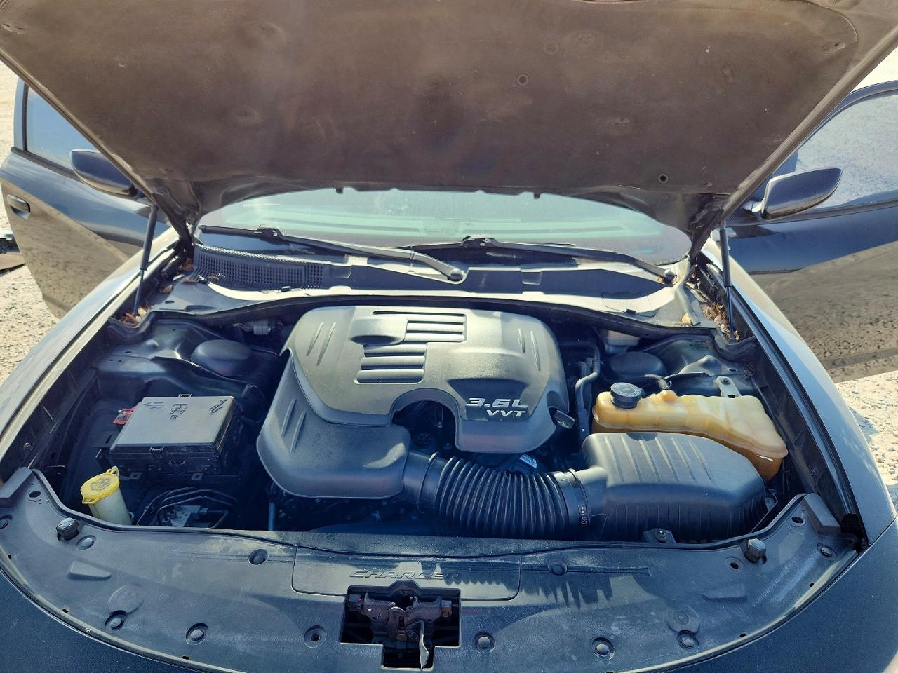 2015 DODGE CHARGER photo 11