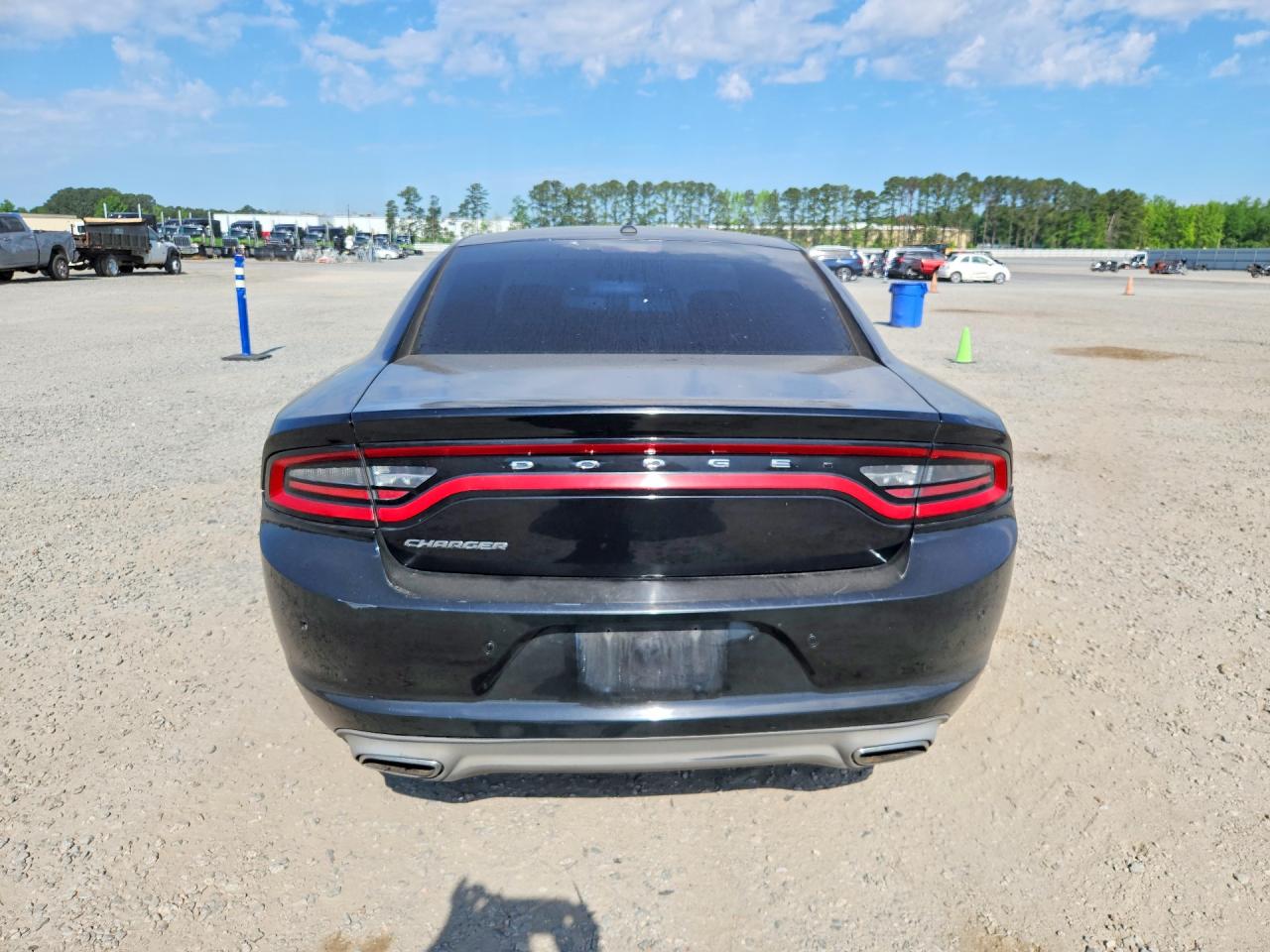 2015 DODGE CHARGER photo 6