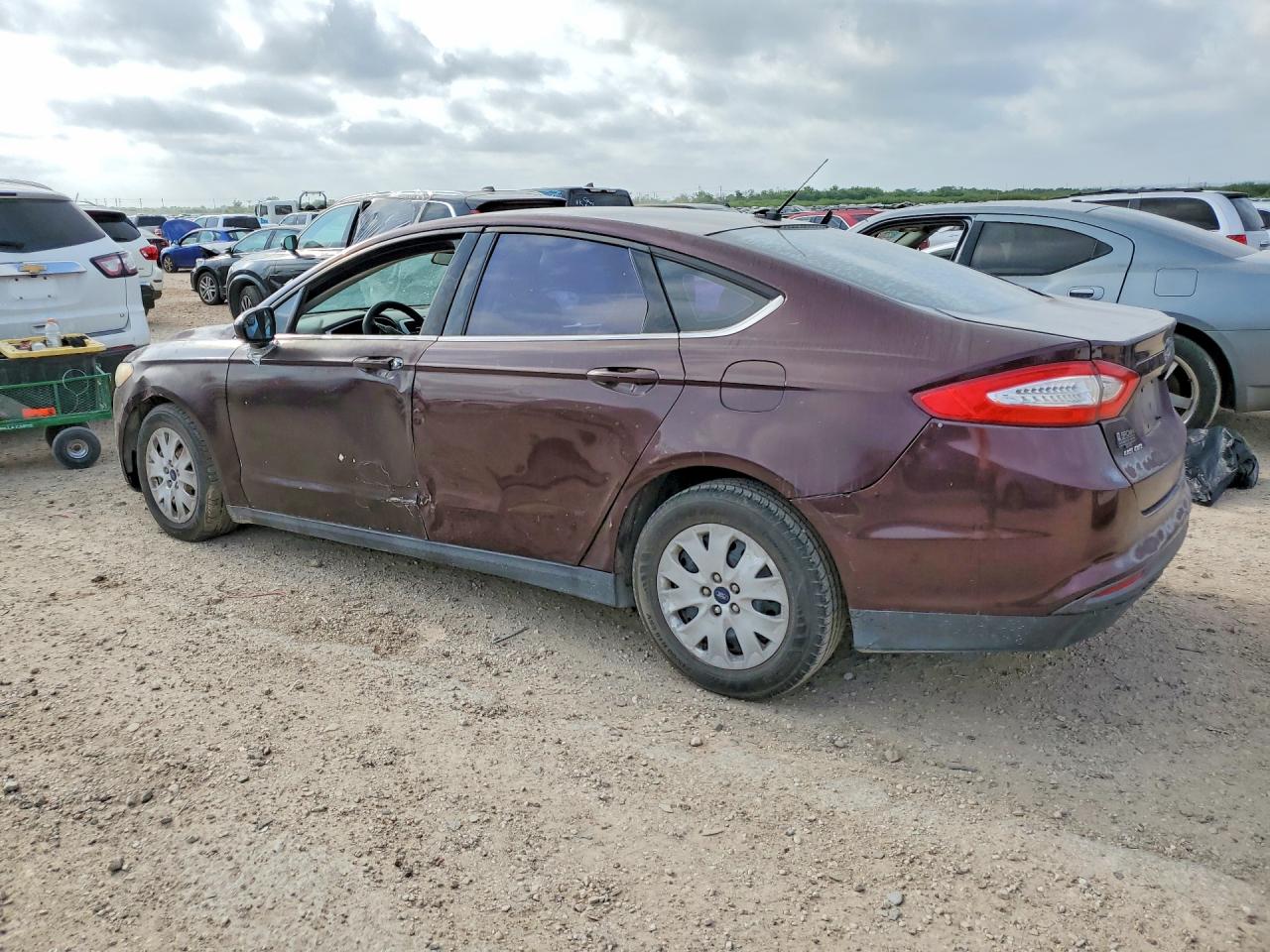 2013 FORD FUSION photo 3
