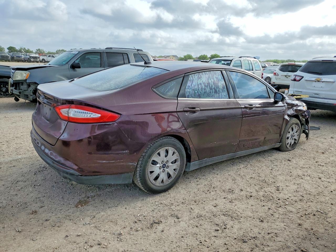2013 FORD FUSION photo 5