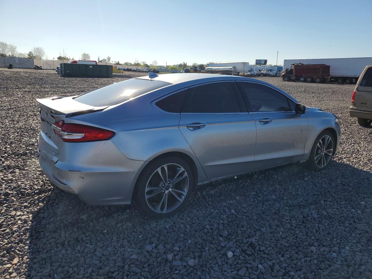 2020 FORD FUSION TITANIUM photo 5