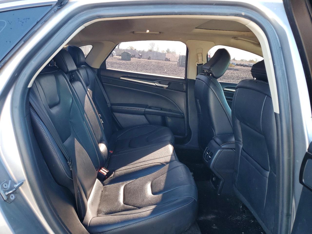 2020 FORD FUSION TITANIUM photo 19